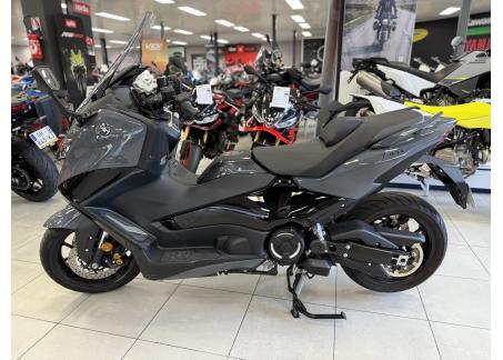 YAMAHA XP T-MAX 560 TECH MAX