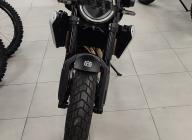 HUSQVARNA SVARTPILEN 801
