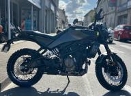 HUSQVARNA SVARTPILEN 125 ABS