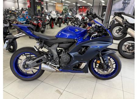 YAMAHA YZF-R7