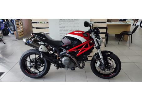 DUCATI 796 MONSTER A2