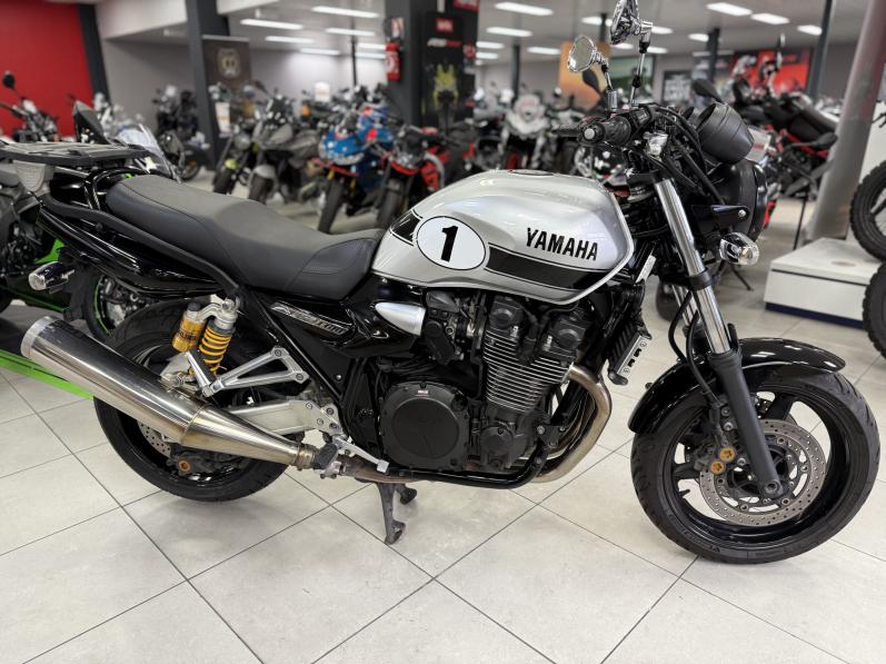 YAMAHA XJR 1300 SP